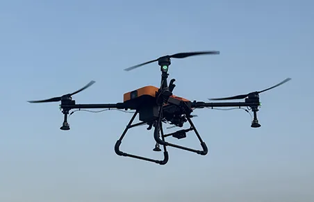 Precise quantitative and uniform spreading